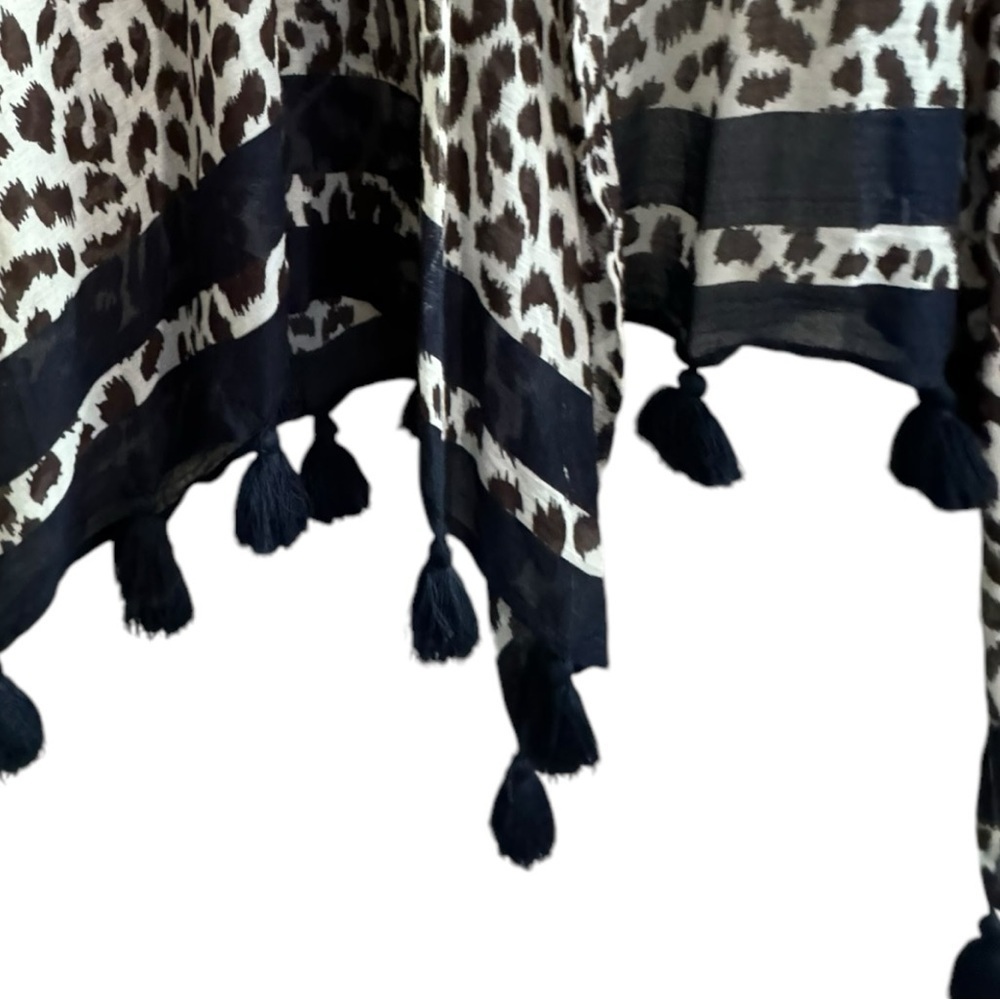 J. Crew Leopard Beach Swimsuit Coverup Size M/L  Tasseled Animal Print Blue Trim - Picture 5 of 7